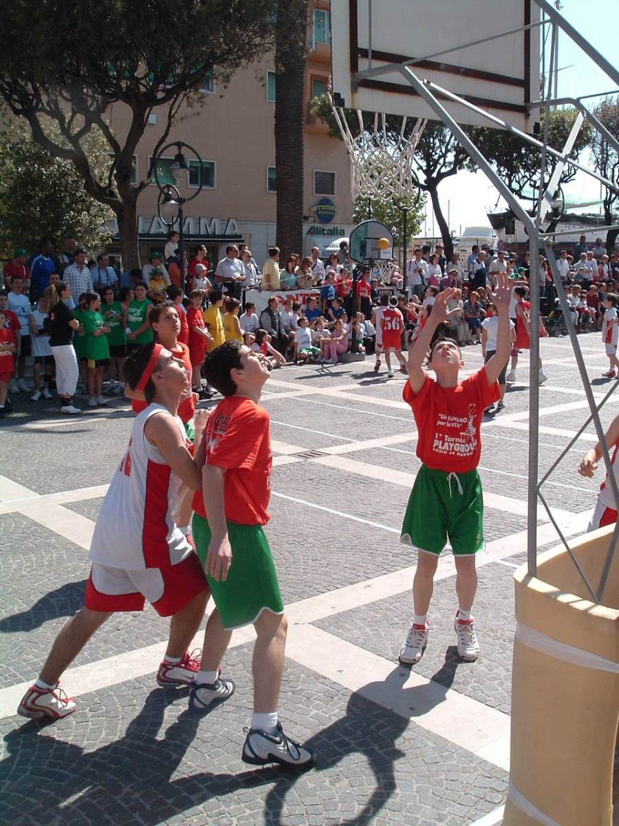 2004-05-30 Festa Anzio in Piazza
