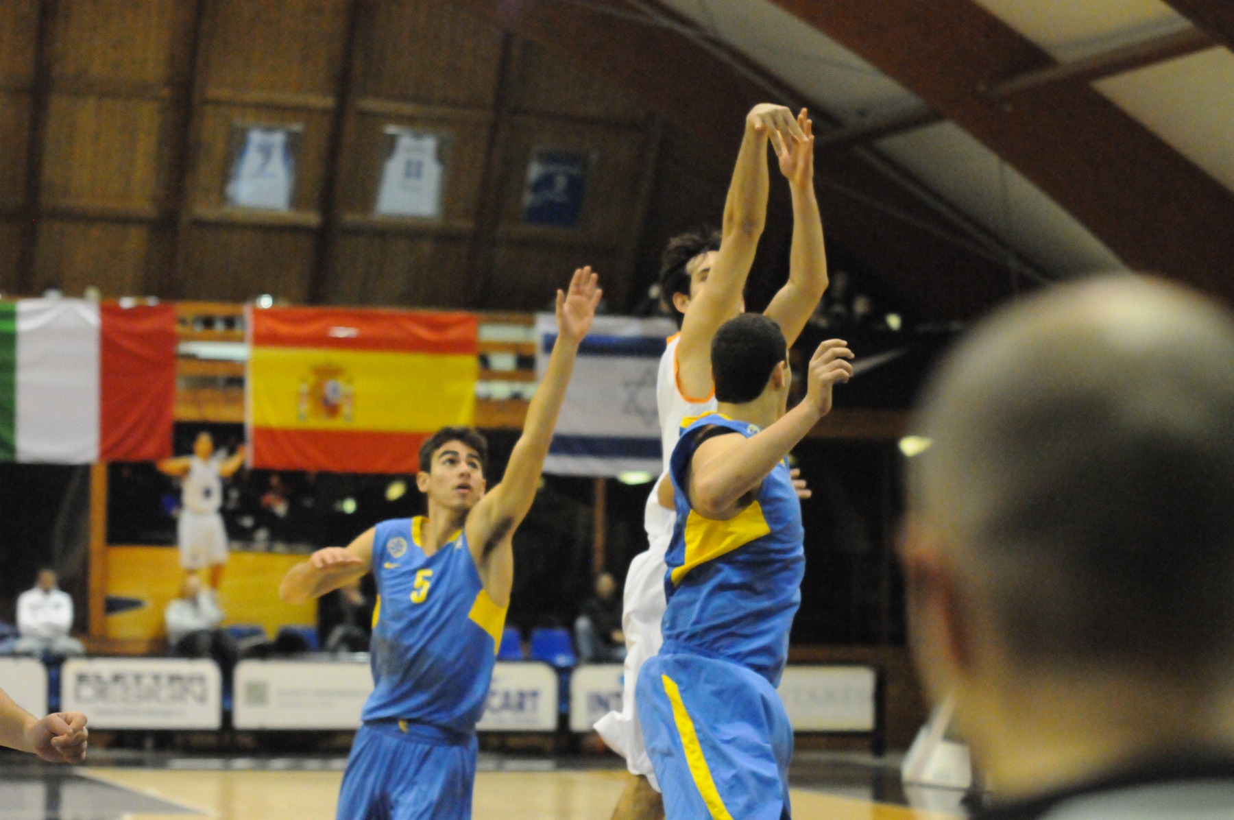 2011-12-28-NIJT-VirtusRM-Maccabi-117
