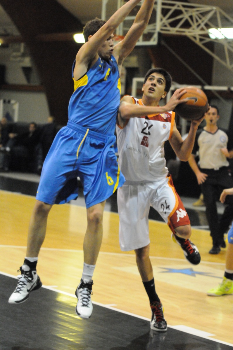 2011-12-28-NIJT-VirtusRM-Maccabi-193