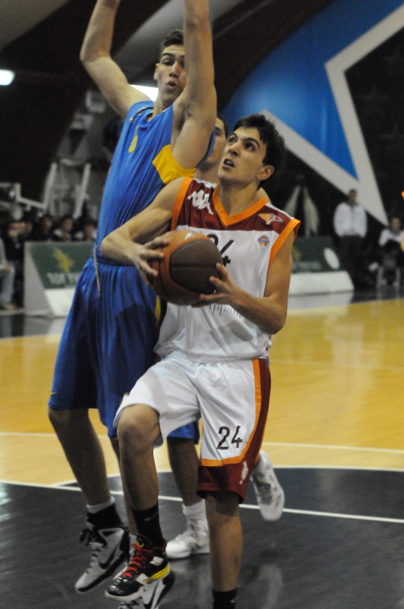 2011-12-28-NIJT-VirtusRM-Maccabi-302