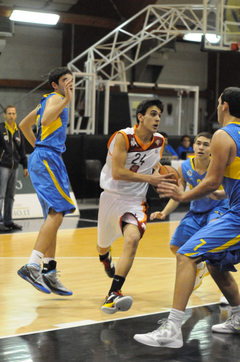 2011-12-28-NIJT-VirtusRM-Maccabi-314