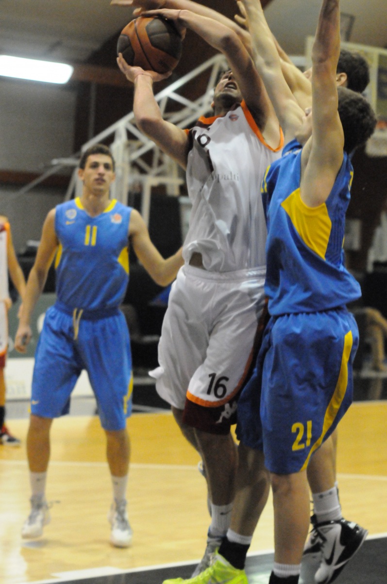 2011-12-28-NIJT-VirtusRM-Maccabi-386