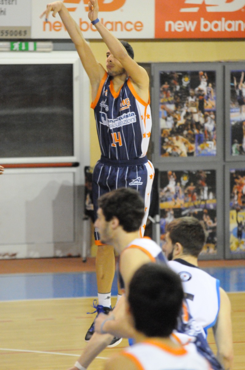 2012-01-24-U19E-Eurobasket-SMG-031