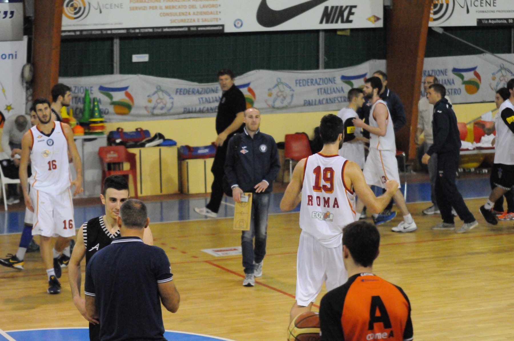 2014-04-30-DNB-Eurobasket-Stella-243